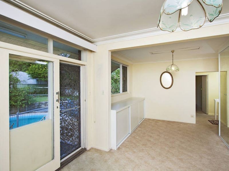 12 Derwent Street, Wheeler Heights NSW 2097