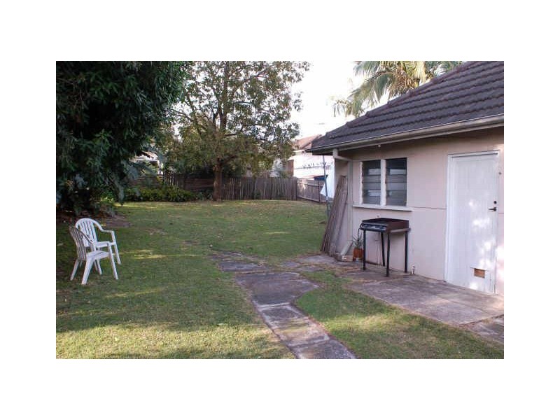 6 Surrey Avenue, Collaroy NSW 2097