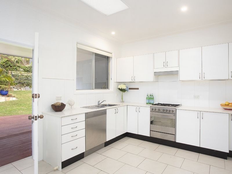 147 McIntosh Road, Narraweena NSW 2099