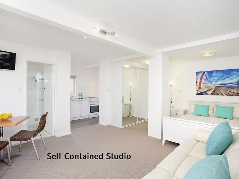 147 McIntosh Road, Narraweena NSW 2099