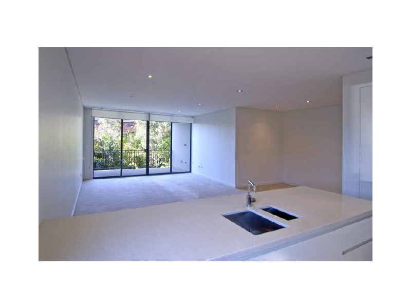 7/16 Hawkesbury Avenue, Dee Why NSW 2099