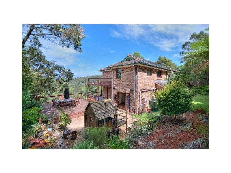 24 Amaroo Avenue, Elanora Heights NSW 2101