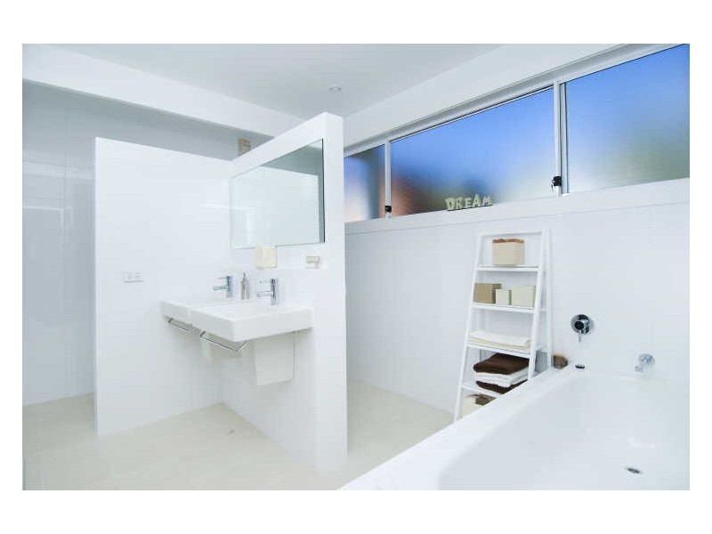 66 Edgecliffe Bvd, Collaroy Plateau NSW 2097