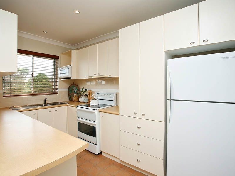 16/87 Pacific Parade, Dee Why NSW 2099