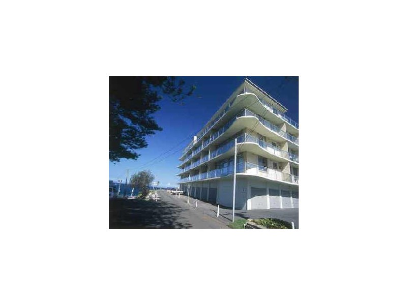 11/2 Monash Parade, Dee Why NSW 2099