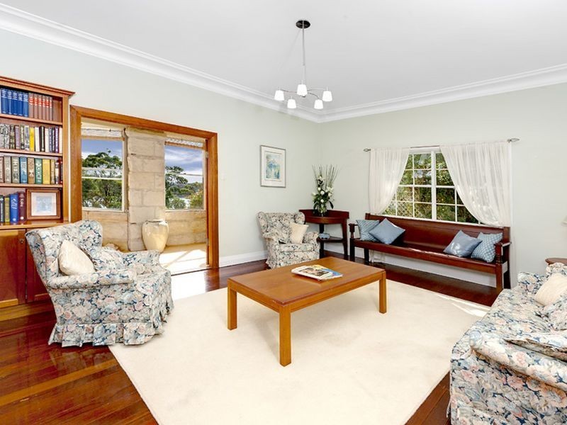 10 The Esplanade, Narrabeen NSW 2101