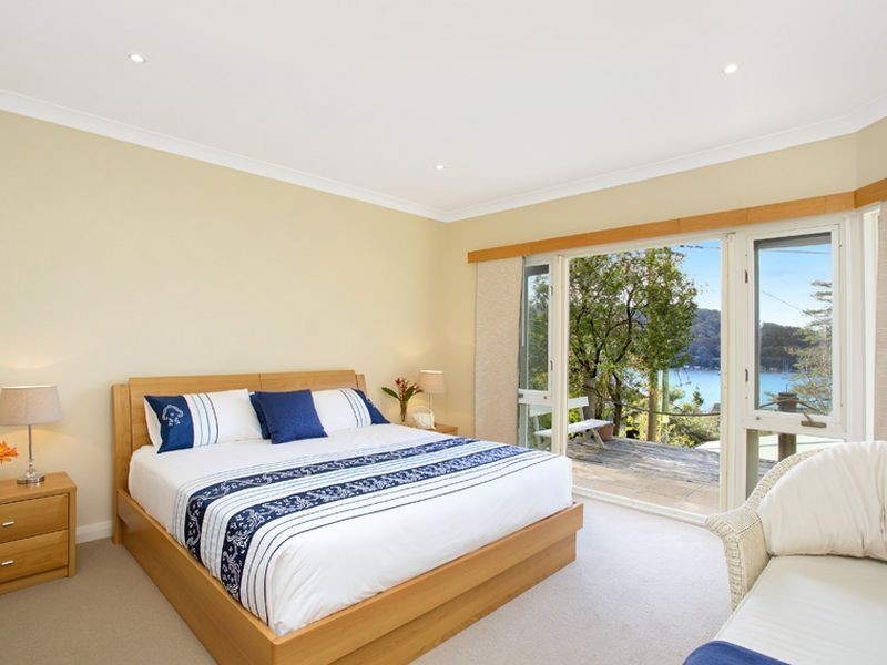 16 Eastview Road, Church Point NSW 2105