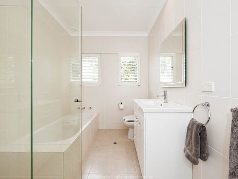 2 Amaroo Avenue, Elanora Heights NSW 2101