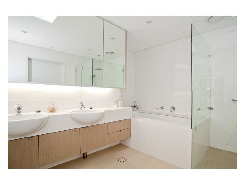 3/2137b Pittwater Road, Church Point NSW 2105