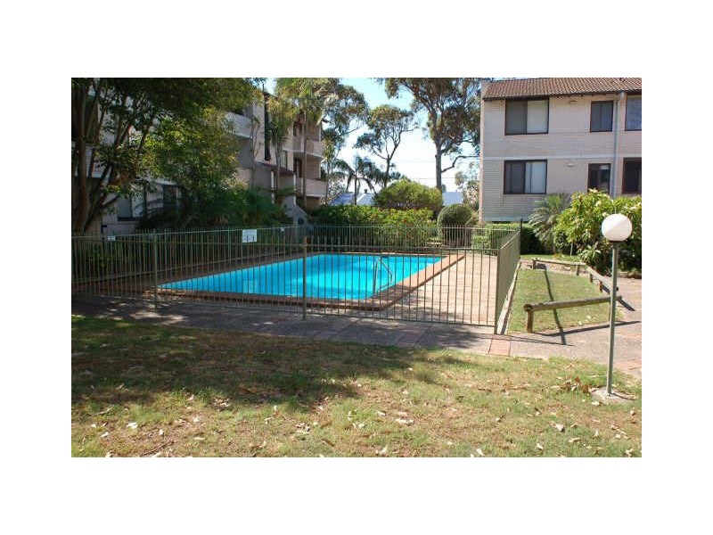 10/3-7 Mactier Street, Narrabeen NSW 2101