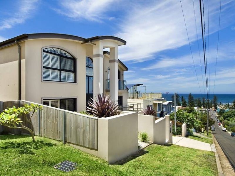 33 Alexander Street, Collaroy NSW 2097