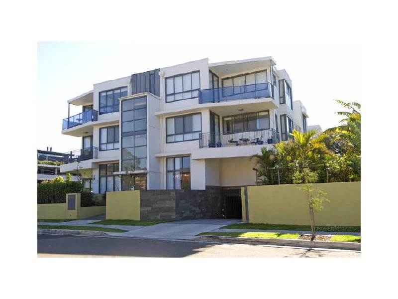 7/16 Hawkesbury Avenue, Dee Why NSW 2099
