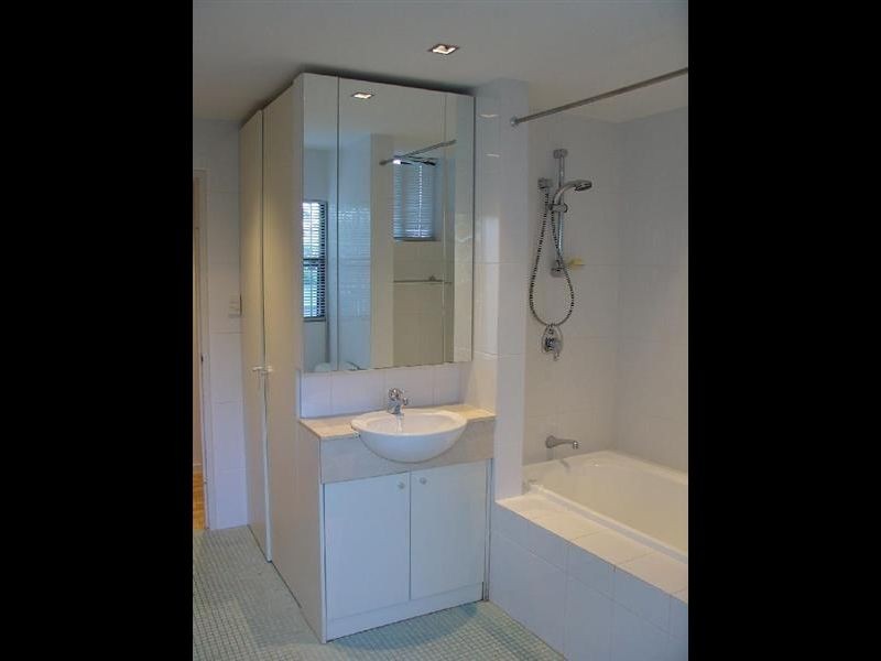 2/13 Graylind Close, Collaroy NSW 2097