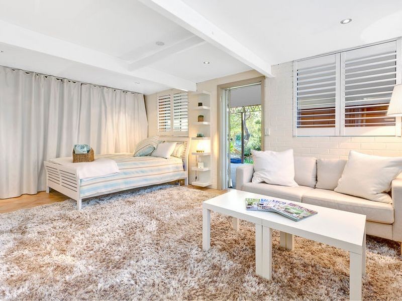 9 Ennerdale Crescent, Wheeler Heights NSW 2097