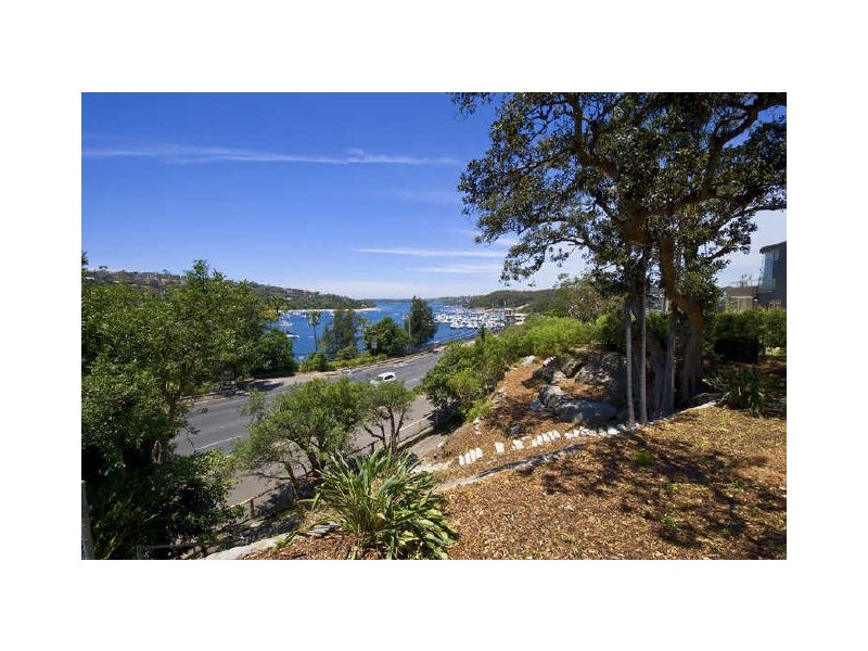 7b Battle Boulevarde, Seaforth NSW 2092