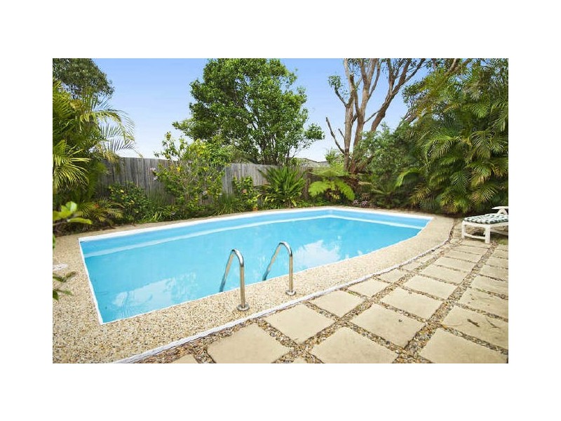 2 Cumberland Avenue, Collaroy NSW 2097