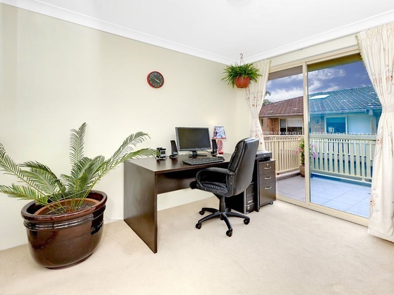 2/28 Macpherson Street, Warriewood NSW 2102