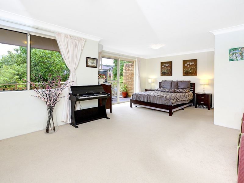 2/28 Macpherson Street, Warriewood NSW 2102