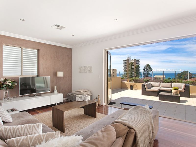 32/16-18 Frazer Street, Collaroy NSW 2097