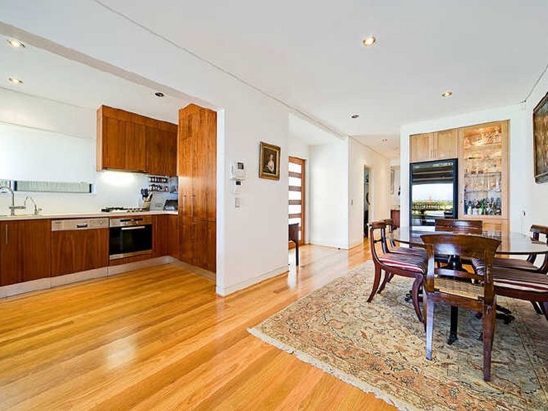 2/147 Ocean Street, Narrabeen NSW 2101