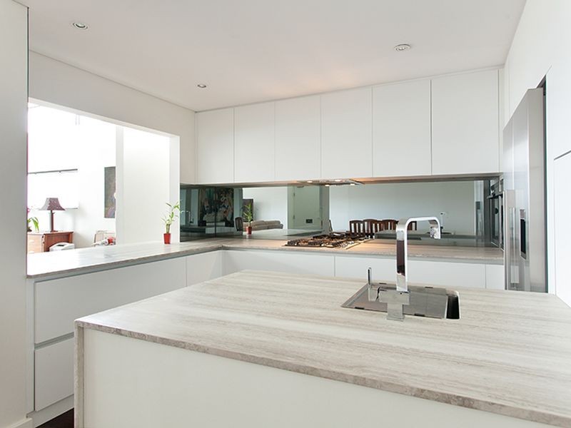 2/10 Surfview Road, Mona Vale NSW 2103