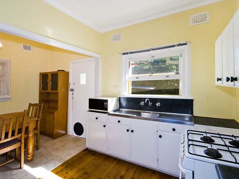 12 Gertrude Street, Beacon Hill NSW 2100