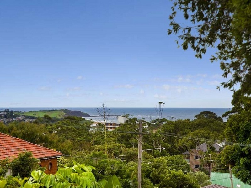 19 McIntosh Road, Dee Why NSW 2099