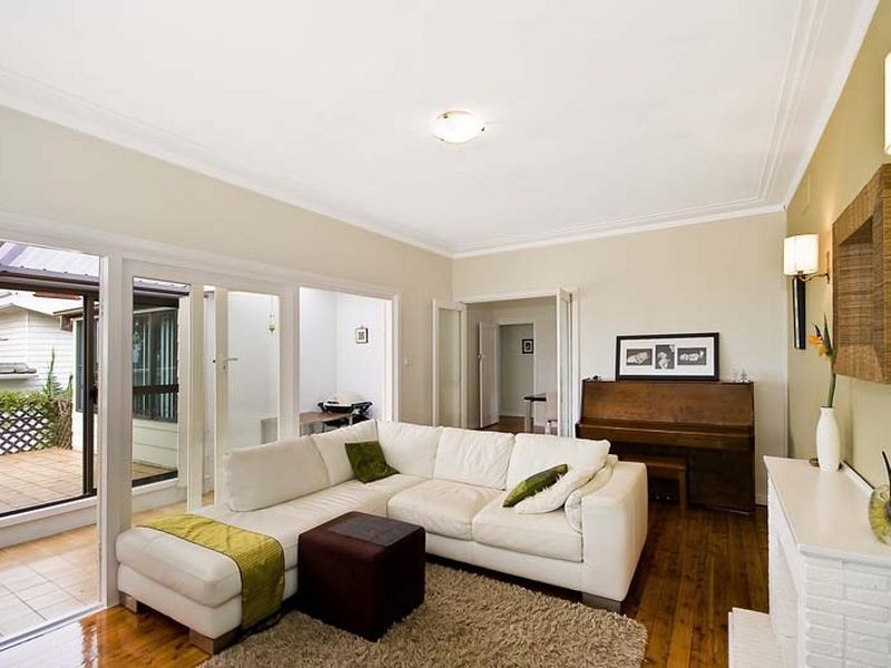 19 McIntosh Road, Dee Why NSW 2099