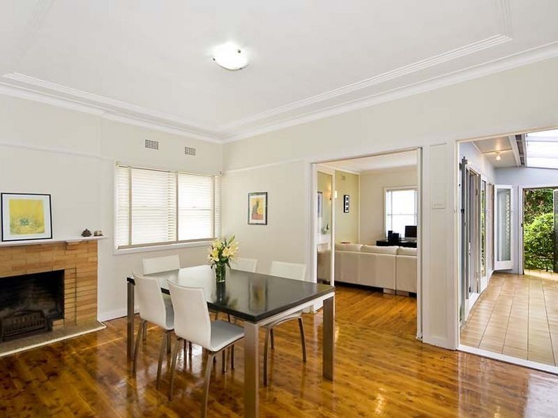 19 McIntosh Road, Dee Why NSW 2099