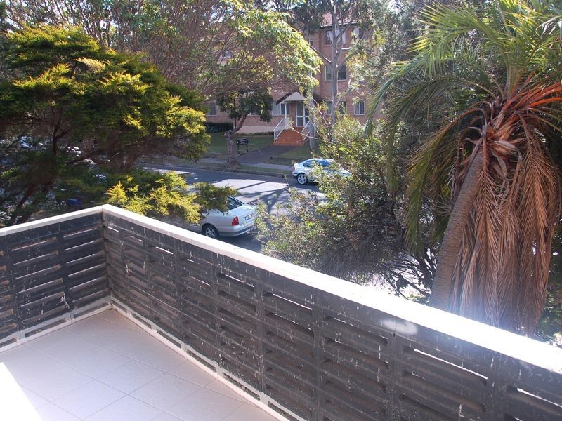 1/105 Oaks Avenue, Dee Why NSW 2099