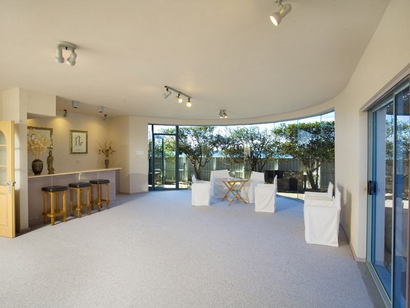 2 Loftus Street, Narrabeen NSW 2101