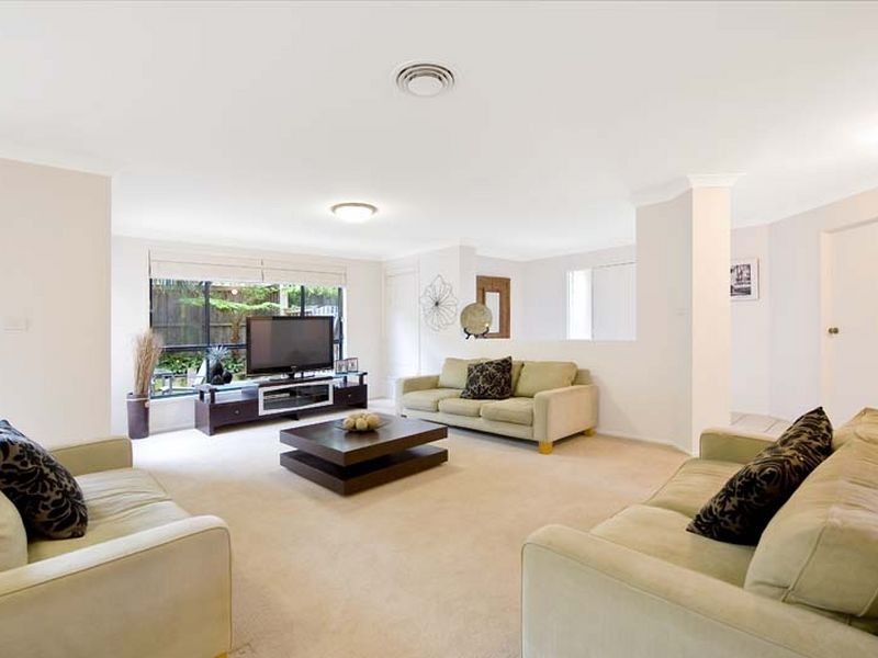 15 Lewis Close, Warriewood NSW 2102