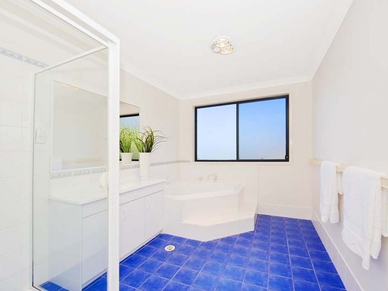 15 Lewis Close, Warriewood NSW 2102