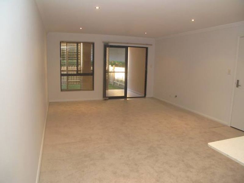 9/105 Lagoon Street, Narrabeen NSW 2101