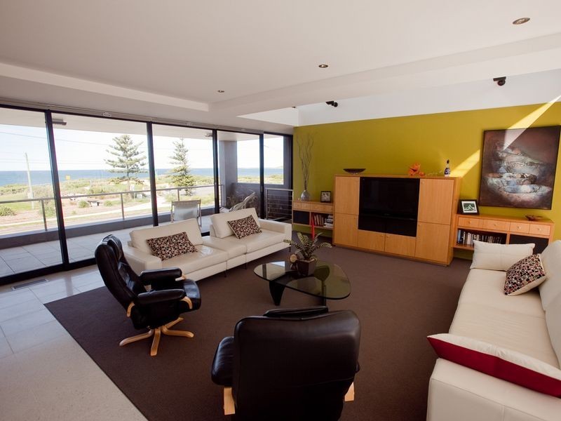 54 Ocean Street, Narrabeen NSW 2101