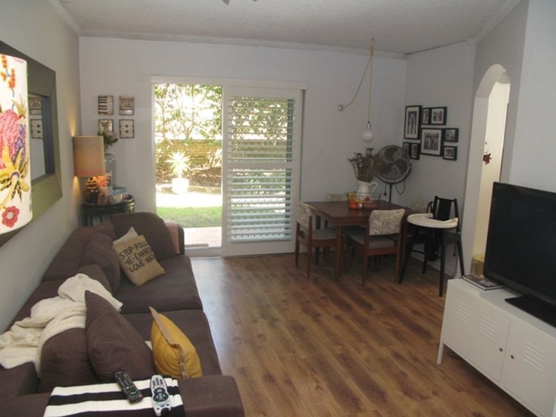 2/144 Pacific Parade, Dee Why NSW 2099