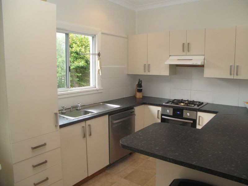 35 Penrith Avenue, Wheeler Heights NSW 2097