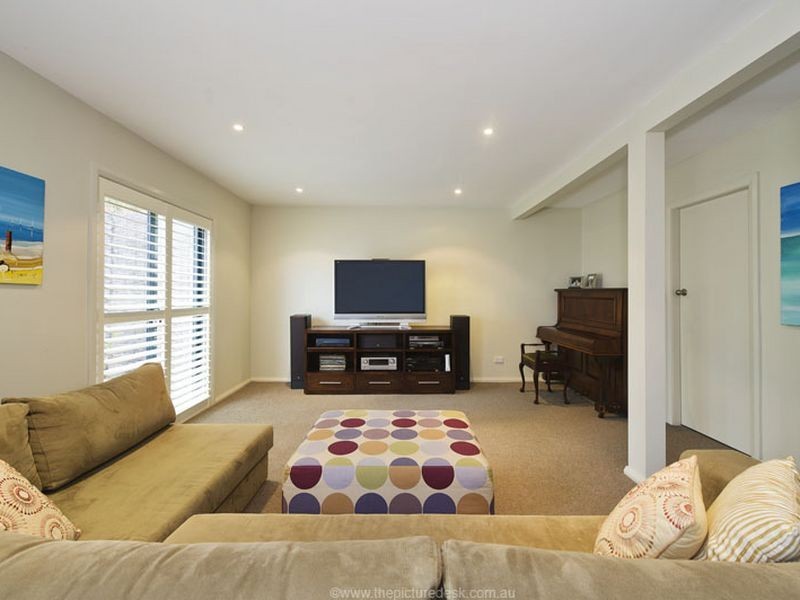 10 Inala Place, North Narrabeen NSW 2101