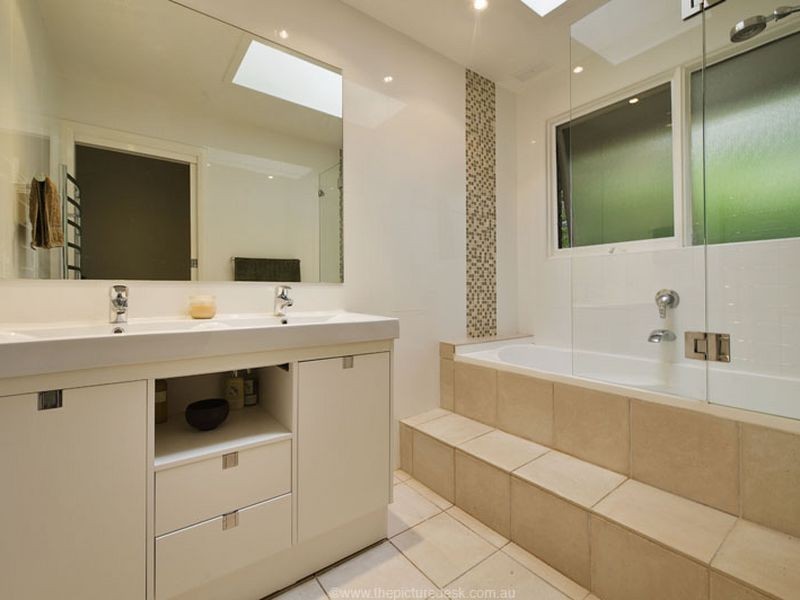 10 Inala Place, North Narrabeen NSW 2101