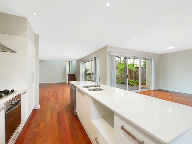 15 Orchard Street, Warriewood NSW 2102