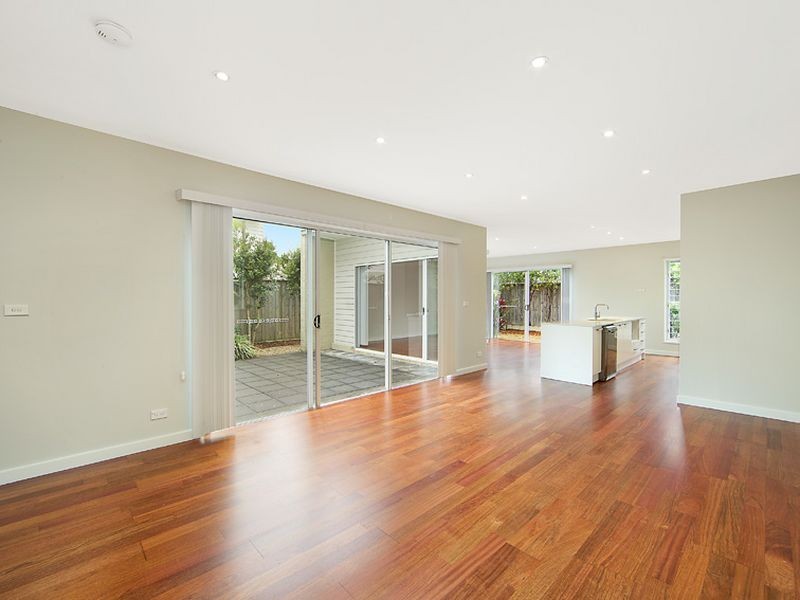 15 Orchard Street, Warriewood NSW 2102