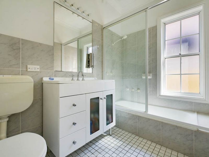 38 Headland Road, North Curl Curl NSW 2099