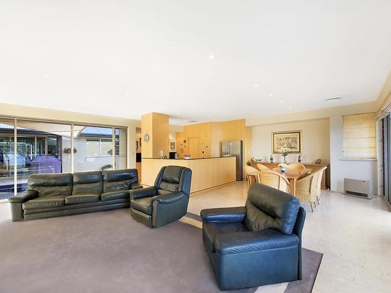 2153 Pittwater Road, Church Point NSW 2105