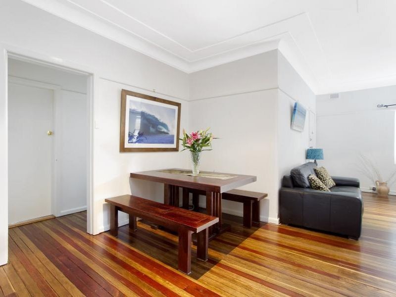 2/166 Ocean Street, Narrabeen NSW 2101