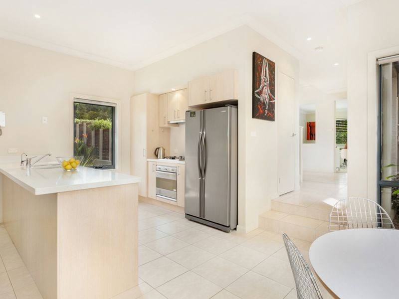 2 Shearwater Drive, Warriewood NSW 2102