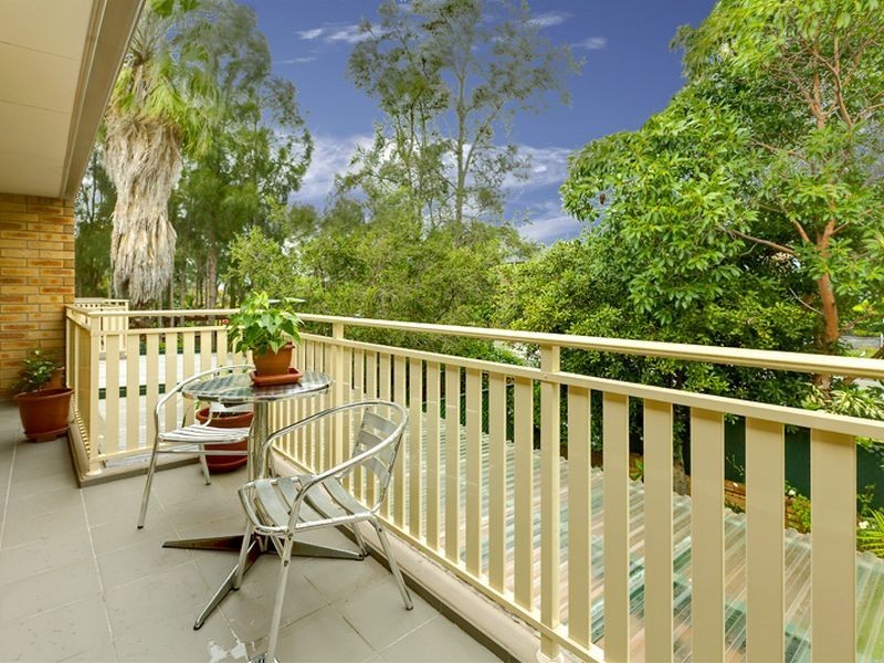 2/28 Macpherson Street, Warriewood NSW 2102