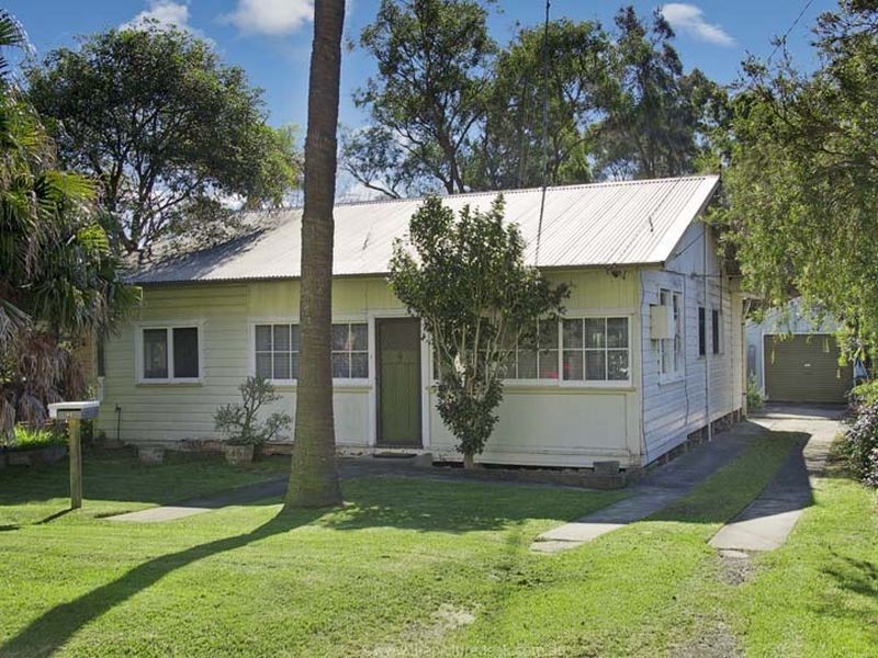 61 Clarke Street, Narrabeen NSW 2101