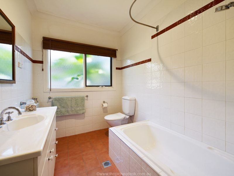 61 Clarke Street, Narrabeen NSW 2101