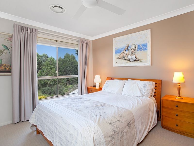 13 Lorikeet Grove, Warriewood NSW 2102