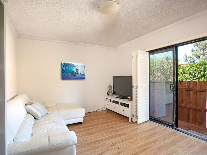 6/22 Wheeler Pde, Dee Why NSW 2099